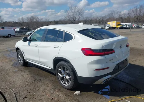 2023 BMW X4 xDrive30I z USA, uszkodzony, nr VIN 5UX33DT05P9N54999